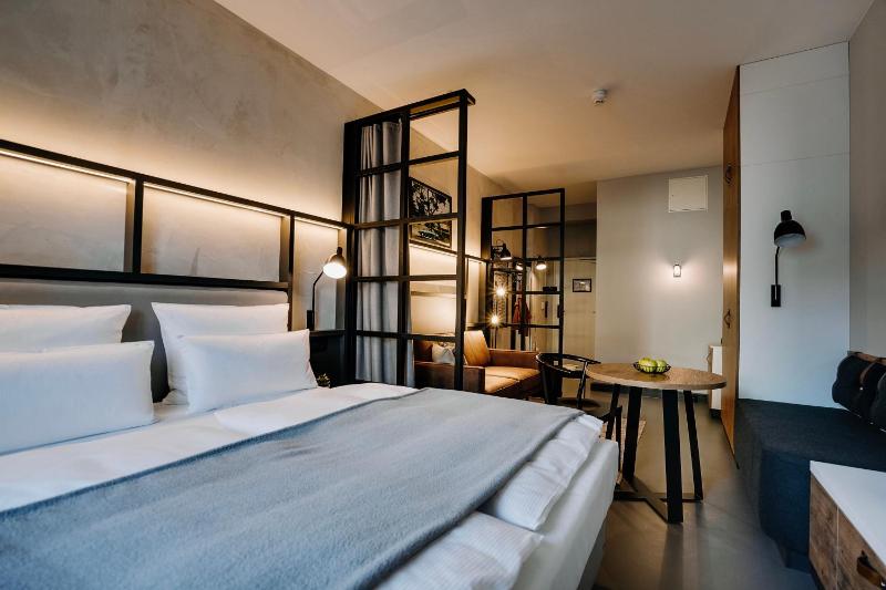 Metropolitan Loft  image 3