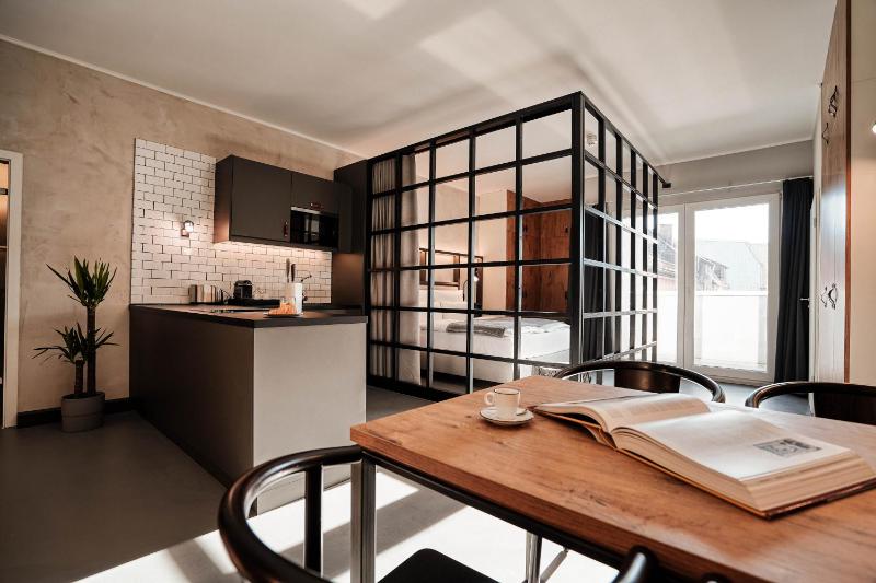 Grand Superior Loft  image 1