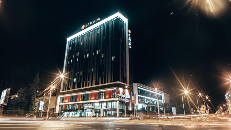 Ramada by Wyndham Sibiu - image 27