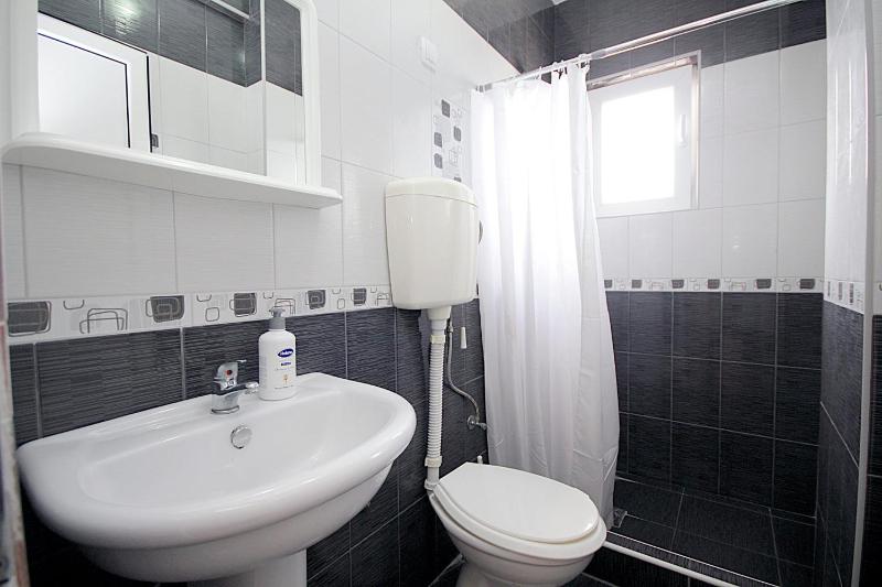 Studio with Balcony and Sea View (4 Adults) image 3
