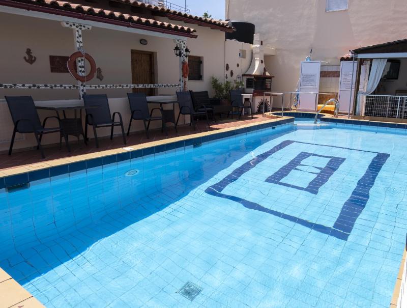Taxiarchis Apartments - image 9