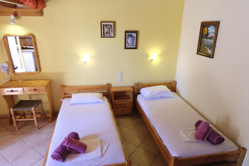 Taxiarchis Apartments - image 34