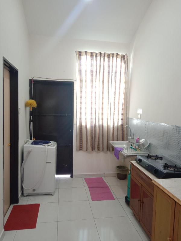 Hazz Homestay Alor Setar - image 6