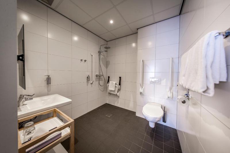 Double Room - Disability Access image 1