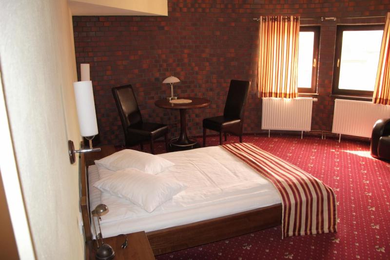 Double or Twin Room image 1