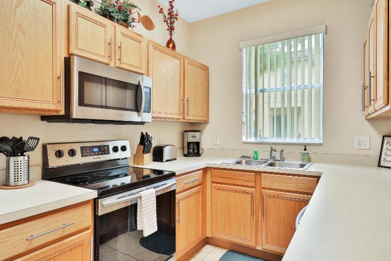 Four Bedroom House image 2
