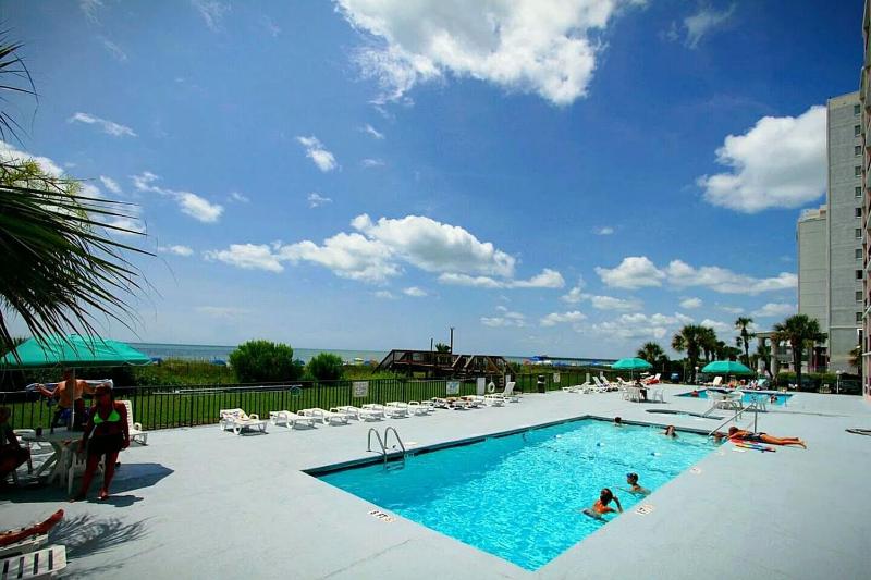 Tropical Seas Hotel - image 33