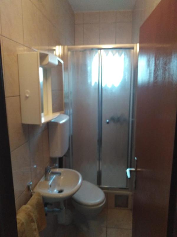 Standard Double Room image 2