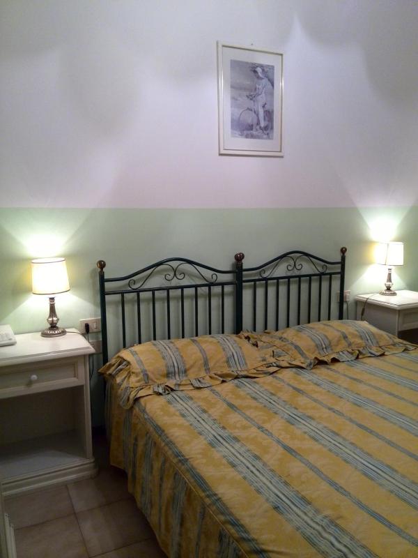 Economy Double or Twin Room image 3