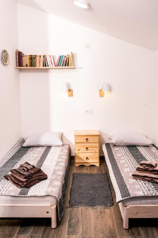 Quadruple Room with Terrace image 2