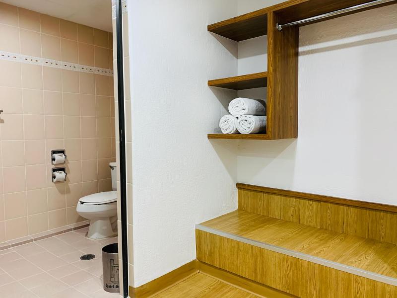 Hotel San Lucas - image 11