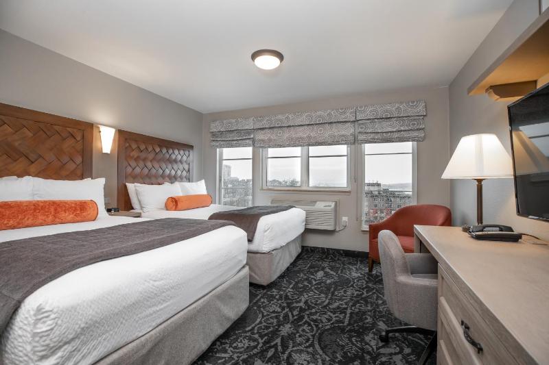 Double Room with Two Double Beds image 1