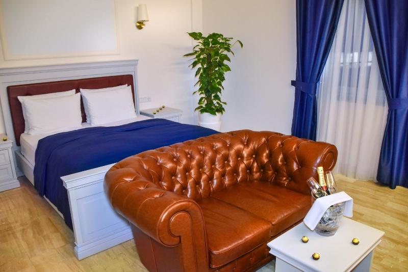 Standard Single Room image 2