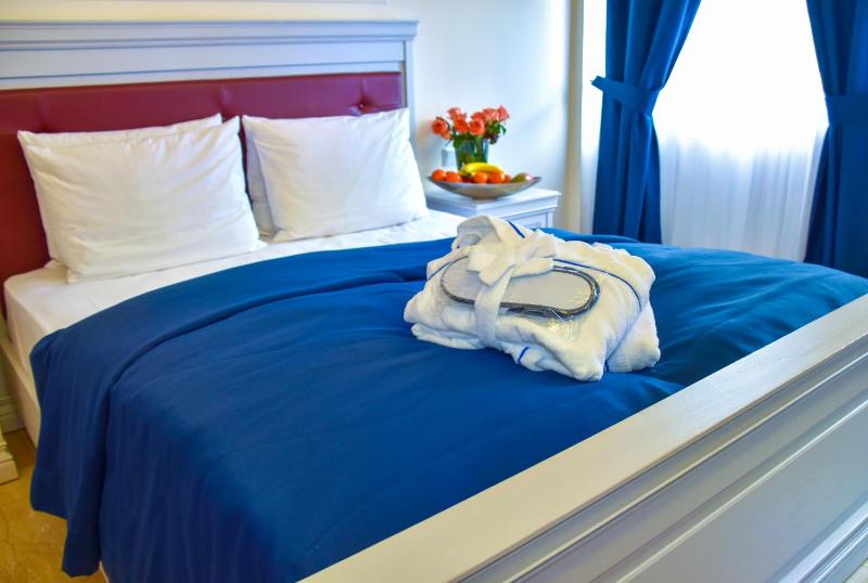 Standard Single Room image 4