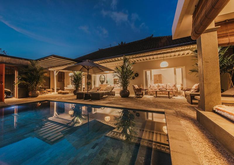 Villa Bloom 5 close to the beach private pool 3 bedrooms 3 bathrooms - image 5