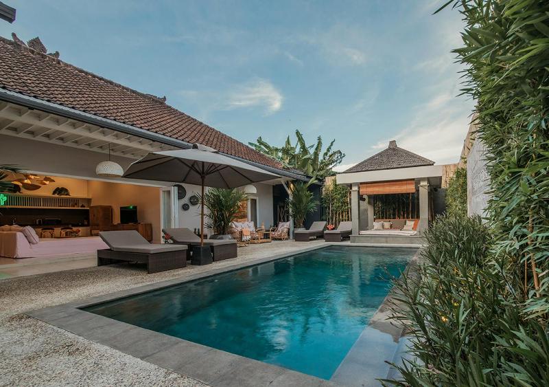 Villa Bloom 5 close to the beach private pool 3 bedrooms 3 bathrooms - image 20