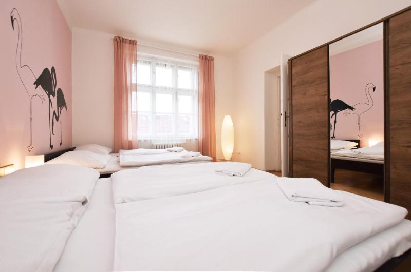 Two-Bedroom Suite with Private External Bathroom image 3