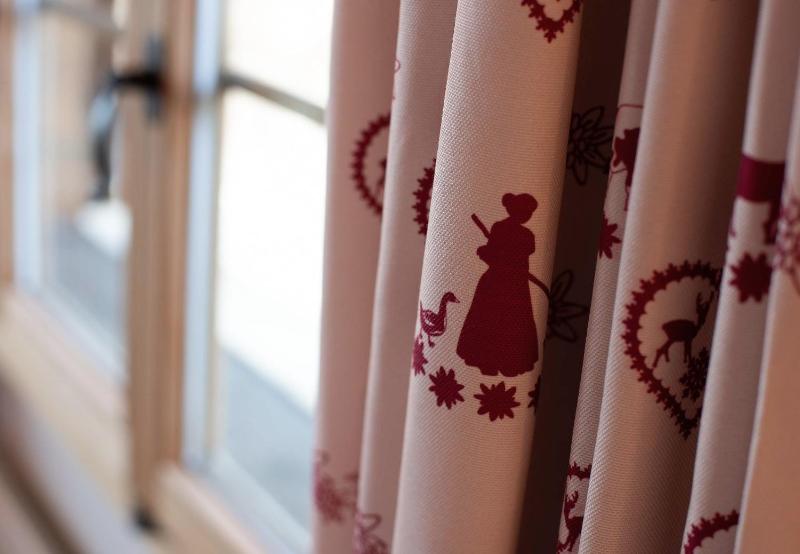 Standard Double Room image 4