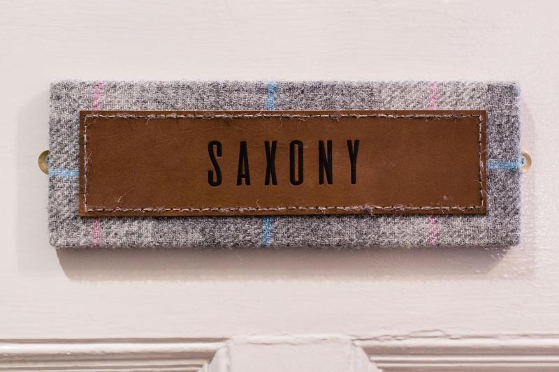 Nests & Nooks, Double image 2