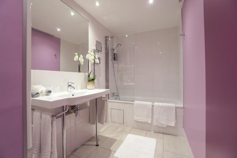 Family Queen Room image 2