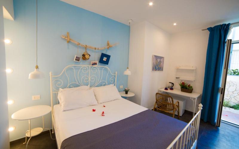 Studio Apartment image 4