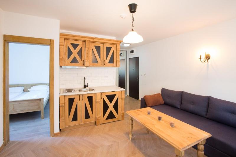 Apartment with Mountain View image 3