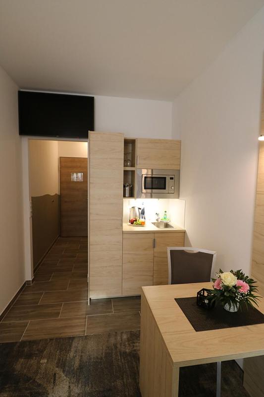 Single Room image 4
