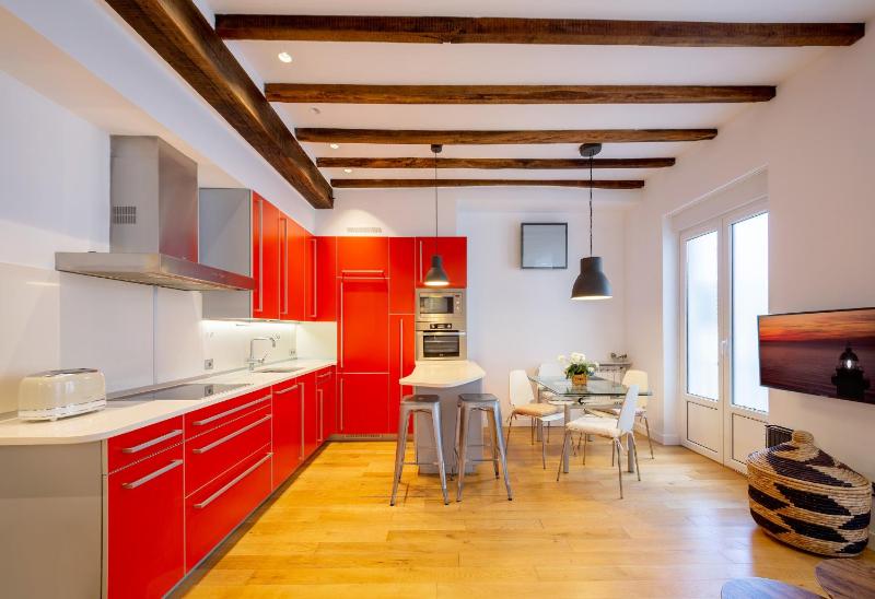 Kresala - Basque Stay - image 10