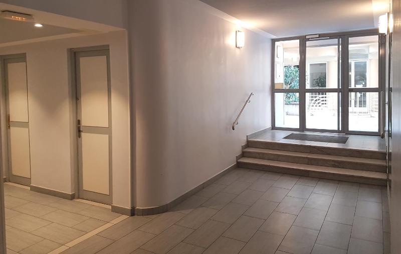 Nice Centre - Apartment with balcony and stunning sea view! - image 12