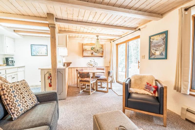 One-Bedroom Apartment image 1