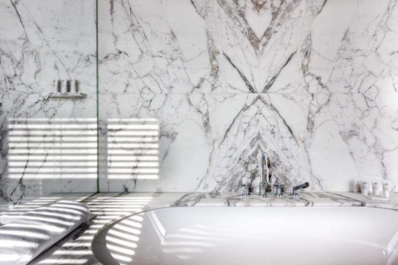 King Suite image 4