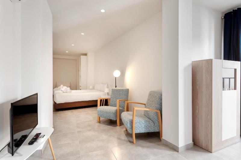 Apartamentos Quijano by Be Alicante - image 26
