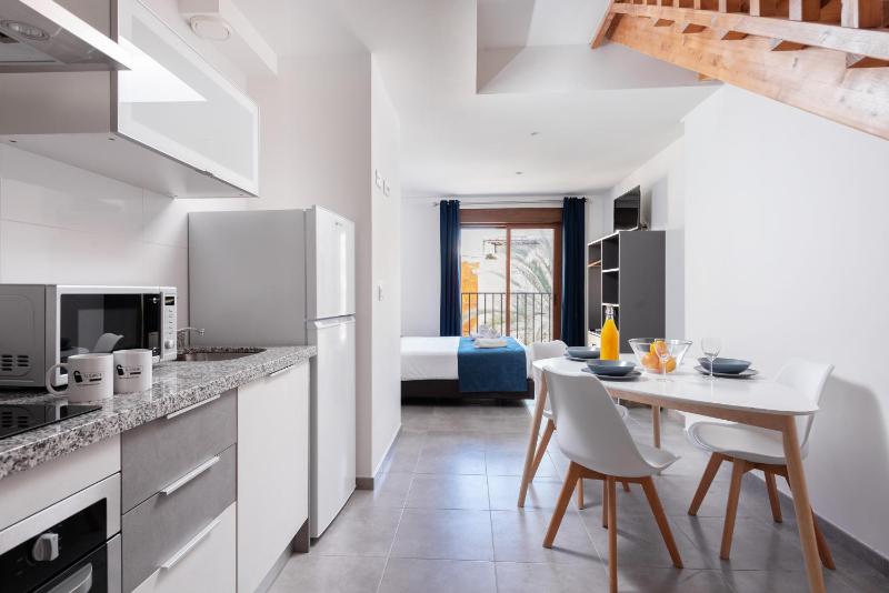 Apartamentos Quijano by Be Alicante - image 20