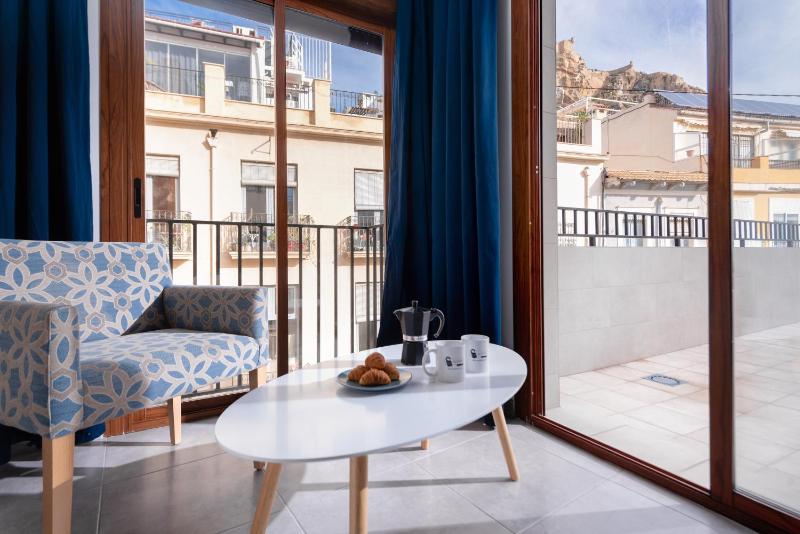Apartamentos Quijano by Be Alicante - image 9