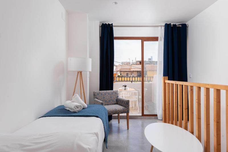 Apartamentos Quijano by Be Alicante - image 23