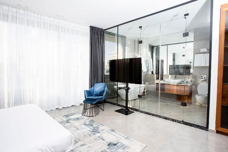Emilia Penthouse Suite  image 2