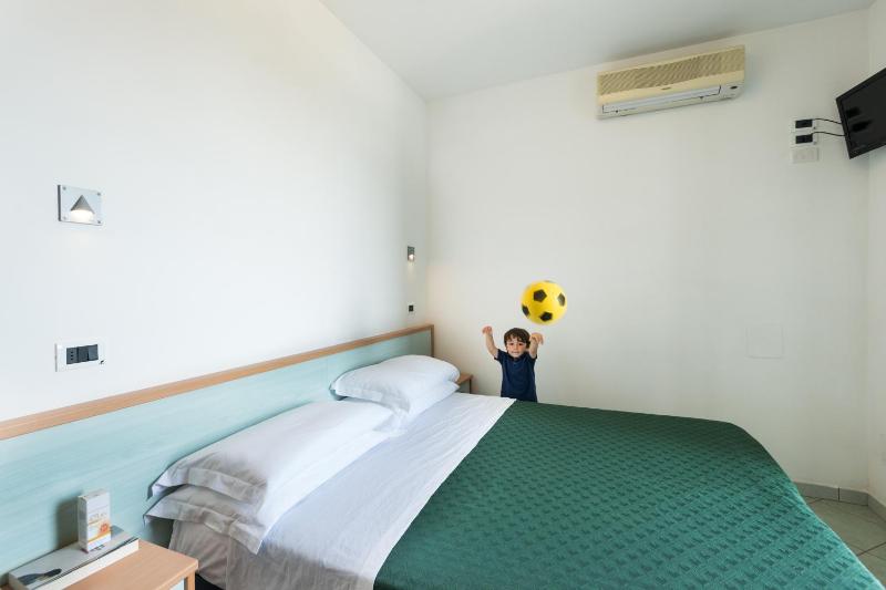 Hotel Haiti - image 27
