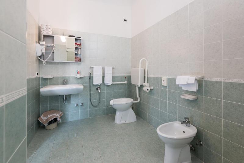 Hotel Haiti - image 17