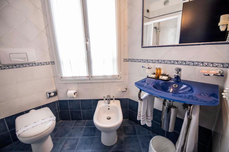 Hotel Estense - image 24