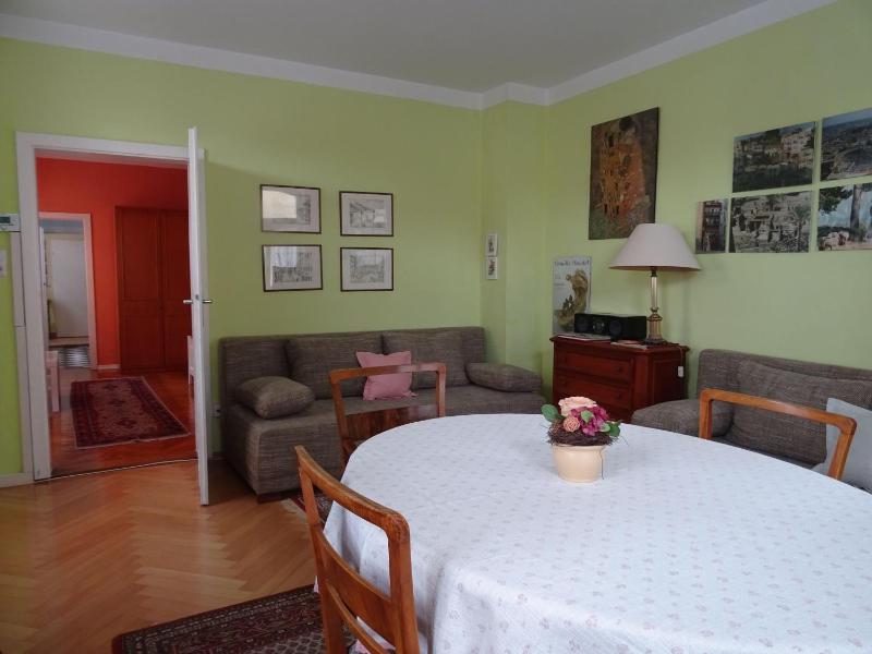 Apartment image 2