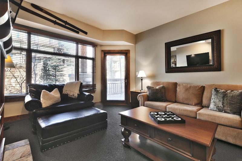 Unequalled Ski in Out Location Next to Gondola Superior 1BR Pool Condo Nast Winner B318 - image 14