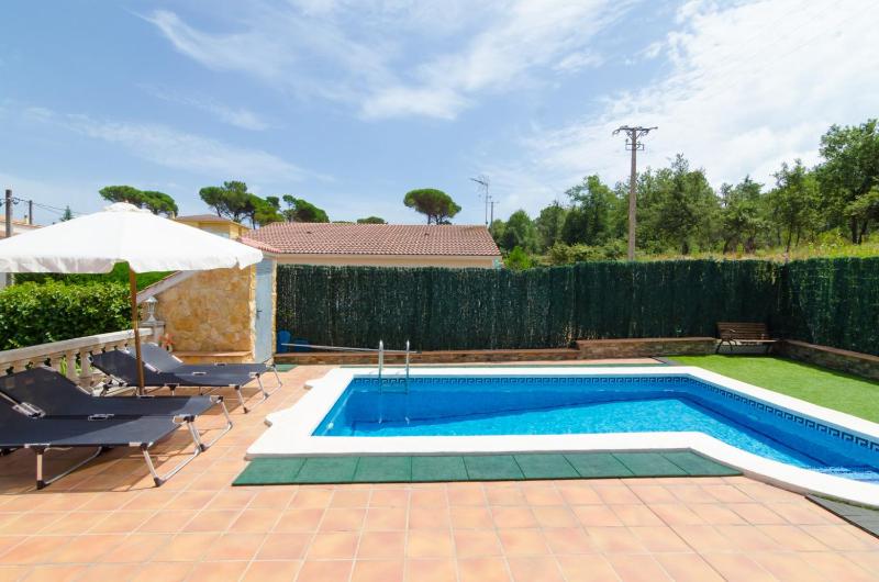 Villa with Private Pool image 2