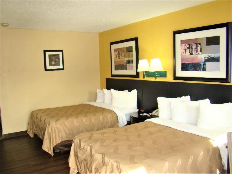 Double Room with Two Double Beds - Non-Smoking image 1