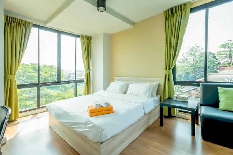Executive Suite image 1
