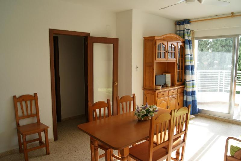 Two-Bedroom Apartment image 3