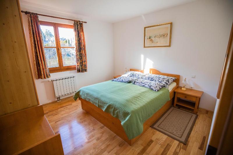 Apartment image 3