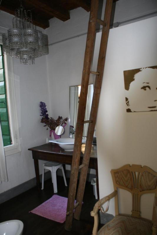 Triple Room with Private External Bathroom image 3