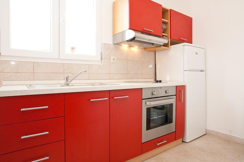 Apartments Melita - image 3