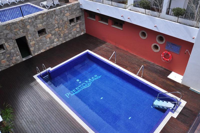 Aparthotel Puerto Mar - image 16