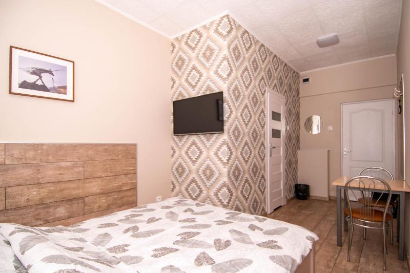 Deluxe Double Room image 2